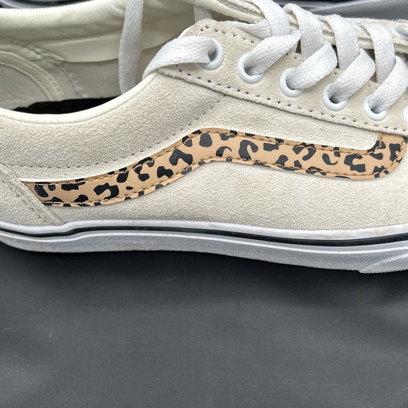Vans Ward Cheetah Lo Suede Womens Lace Up Shoes 507698 Size 8.5 Excellent - Picture 3 of 7